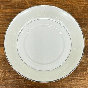 Royal Doulton Etoile Saucer. KK455